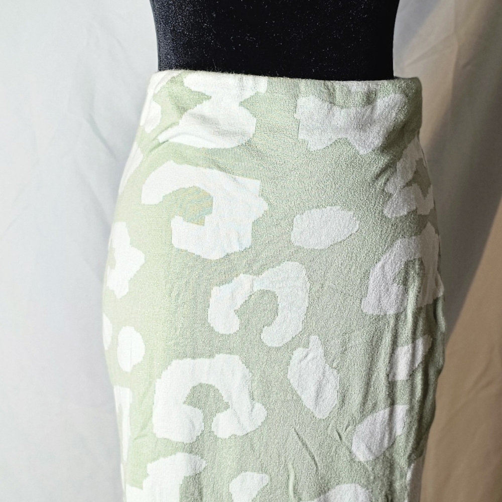Label of Love Green Long Tight Skirt Size S